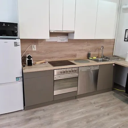 Eleonora Apartment